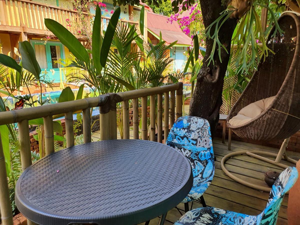 Bleu Verde, The Secret Garden - Turtle Point Beach Гили Траванган Экстерьер фото